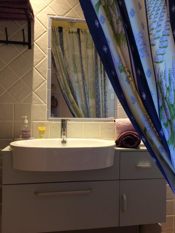 L'Oustaou B&B Piscine & Spa Besse-sur-Issole Exterior foto